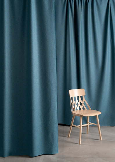 Y5 chair ash black | Chairs | Hans K