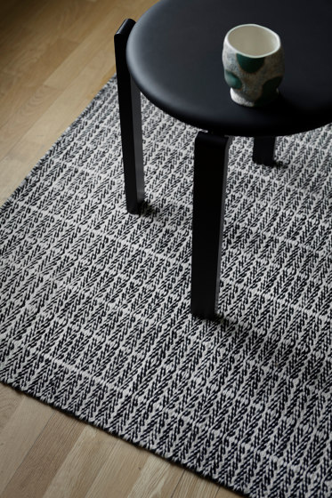 Tanne wool rug, hand-woven, reversible | Rugs | Fabula Living