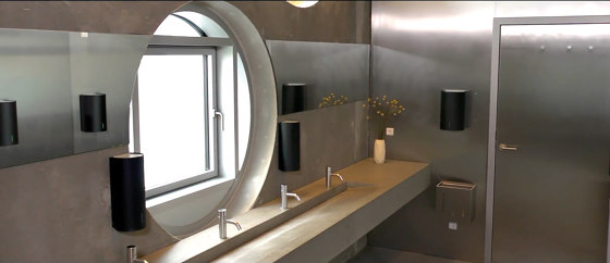 BJÖRK soap dispenser, with IR sensor, black | Portasapone liquido | CONTI+