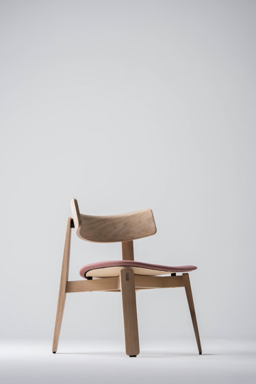 Nora chair | Main Line Flax | Sillas | Gazzda