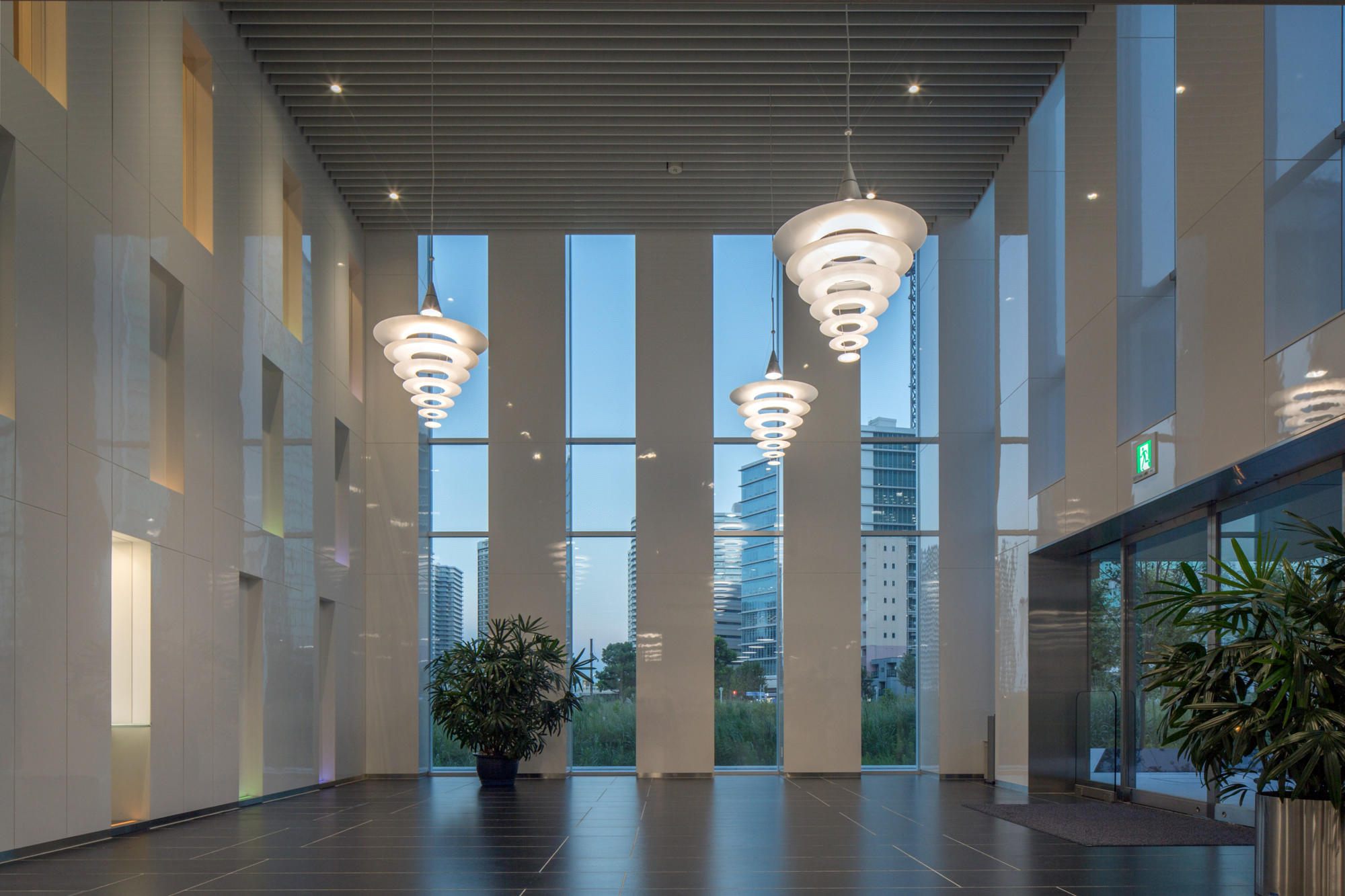 ENIGMA 425 - Suspended lights from Louis Poulsen | Architonic