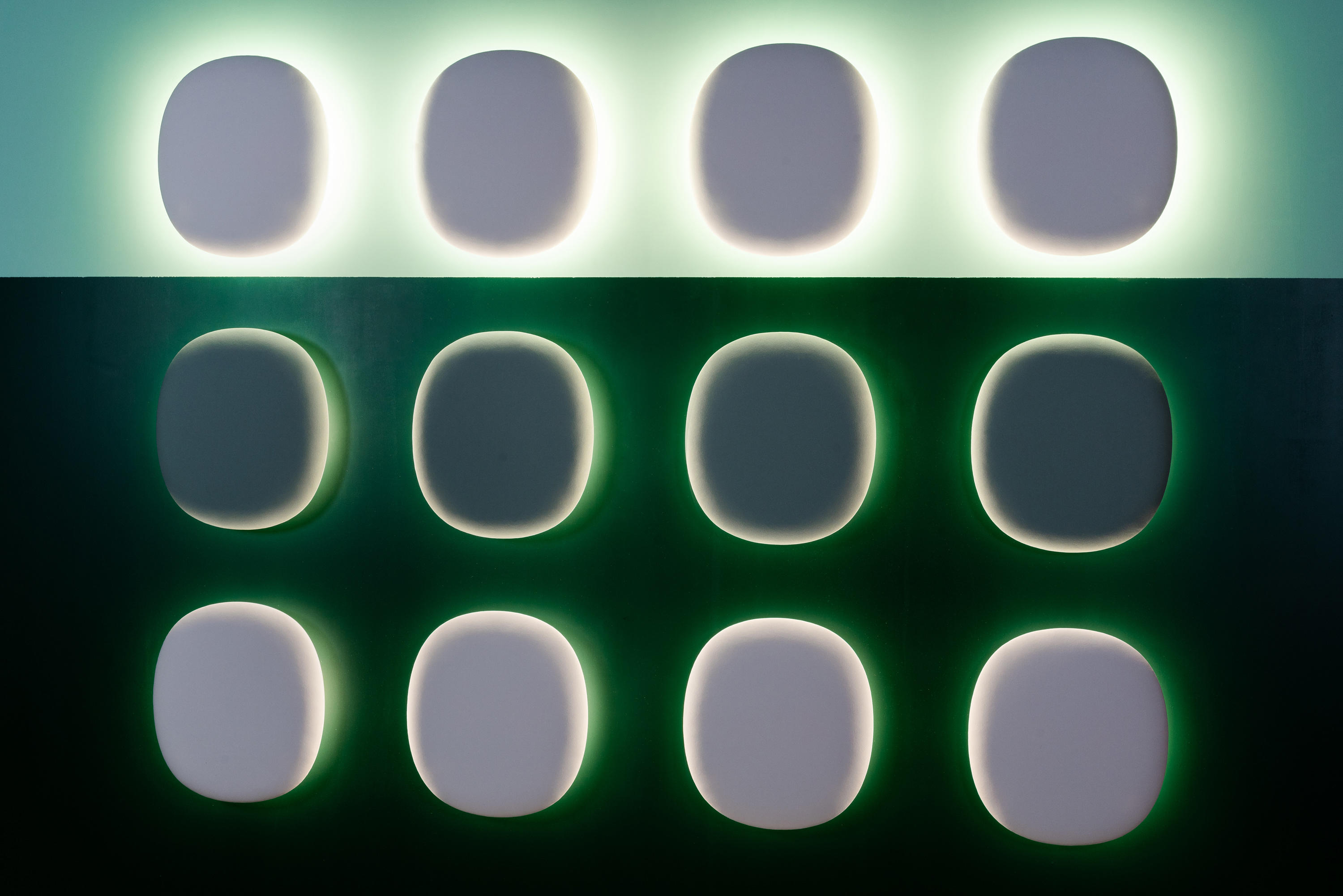 Panel Pale green 018 - Dots