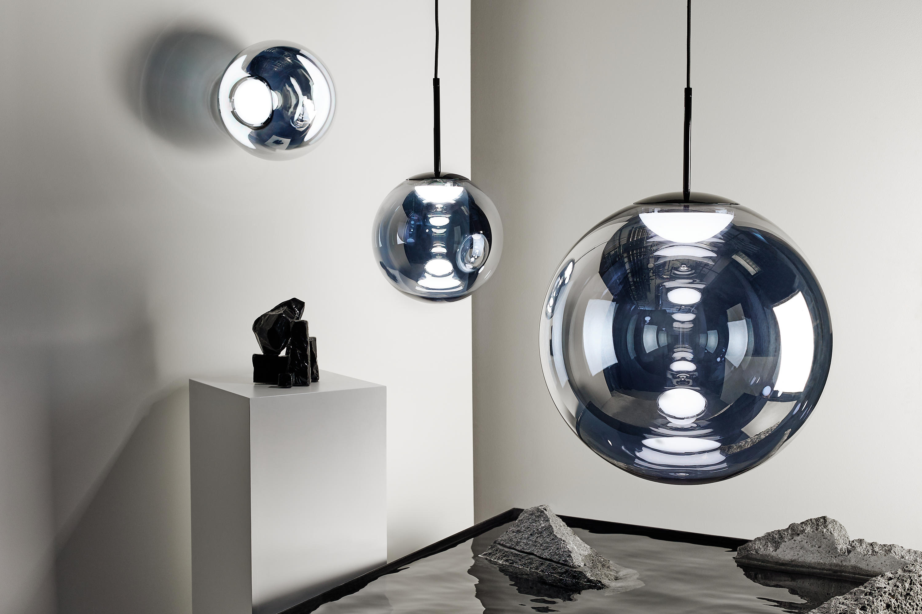 spørge kondensator boble Globe 25cm Pendant LED & designer furniture | Architonic
