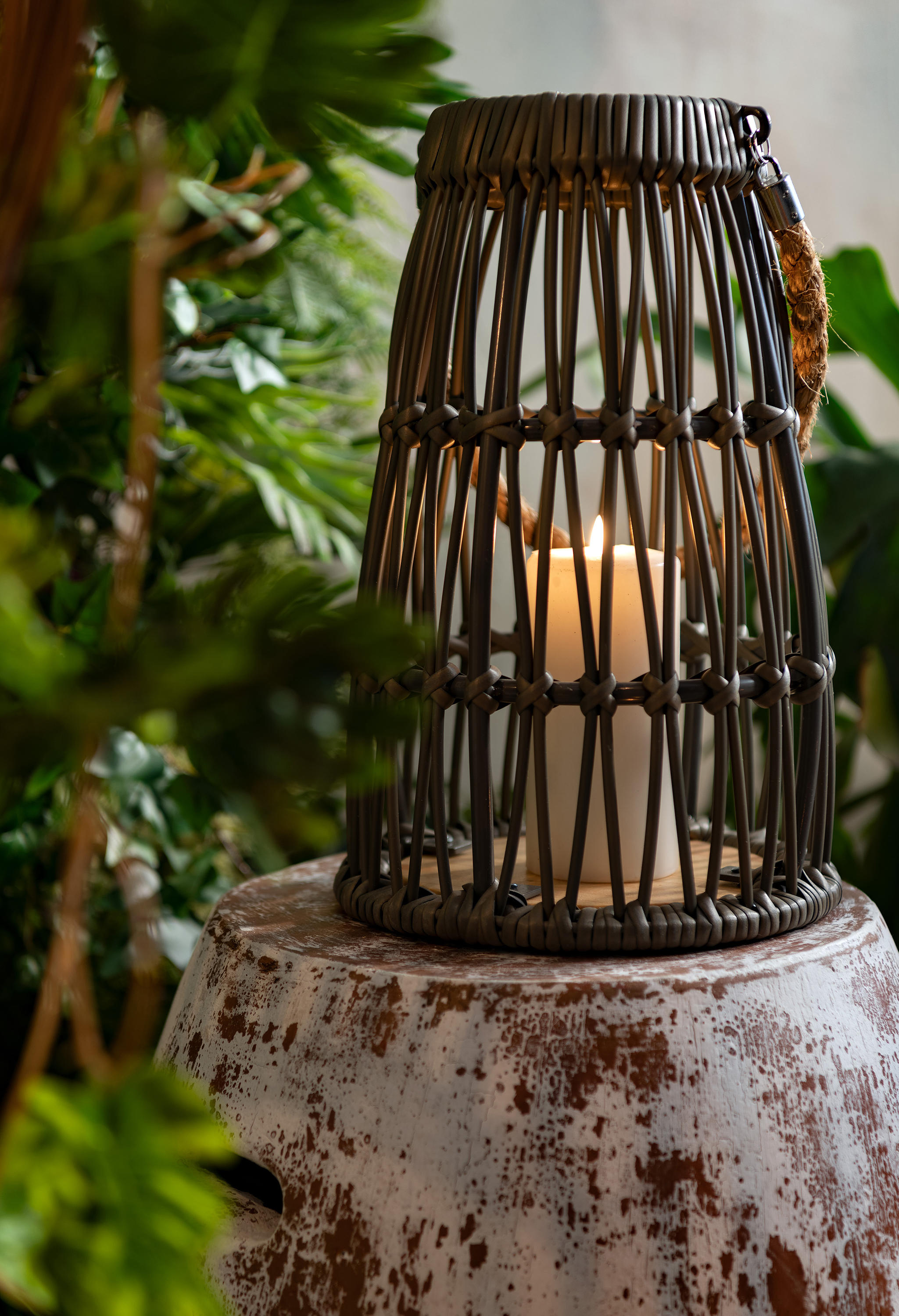 Lily Round Lantern & designer furniture Architonic