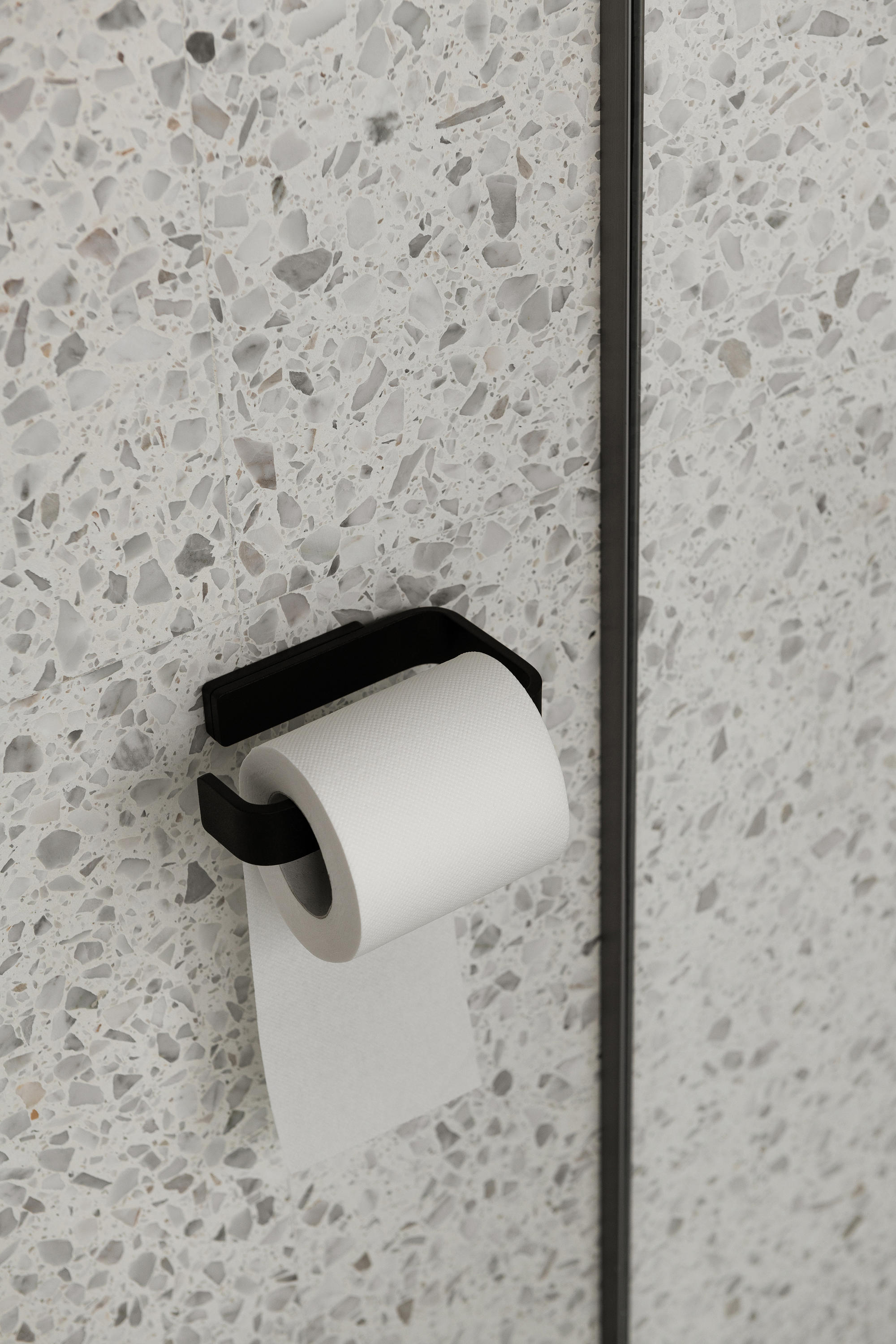 Toilet Roll Holder | Black | Architonic