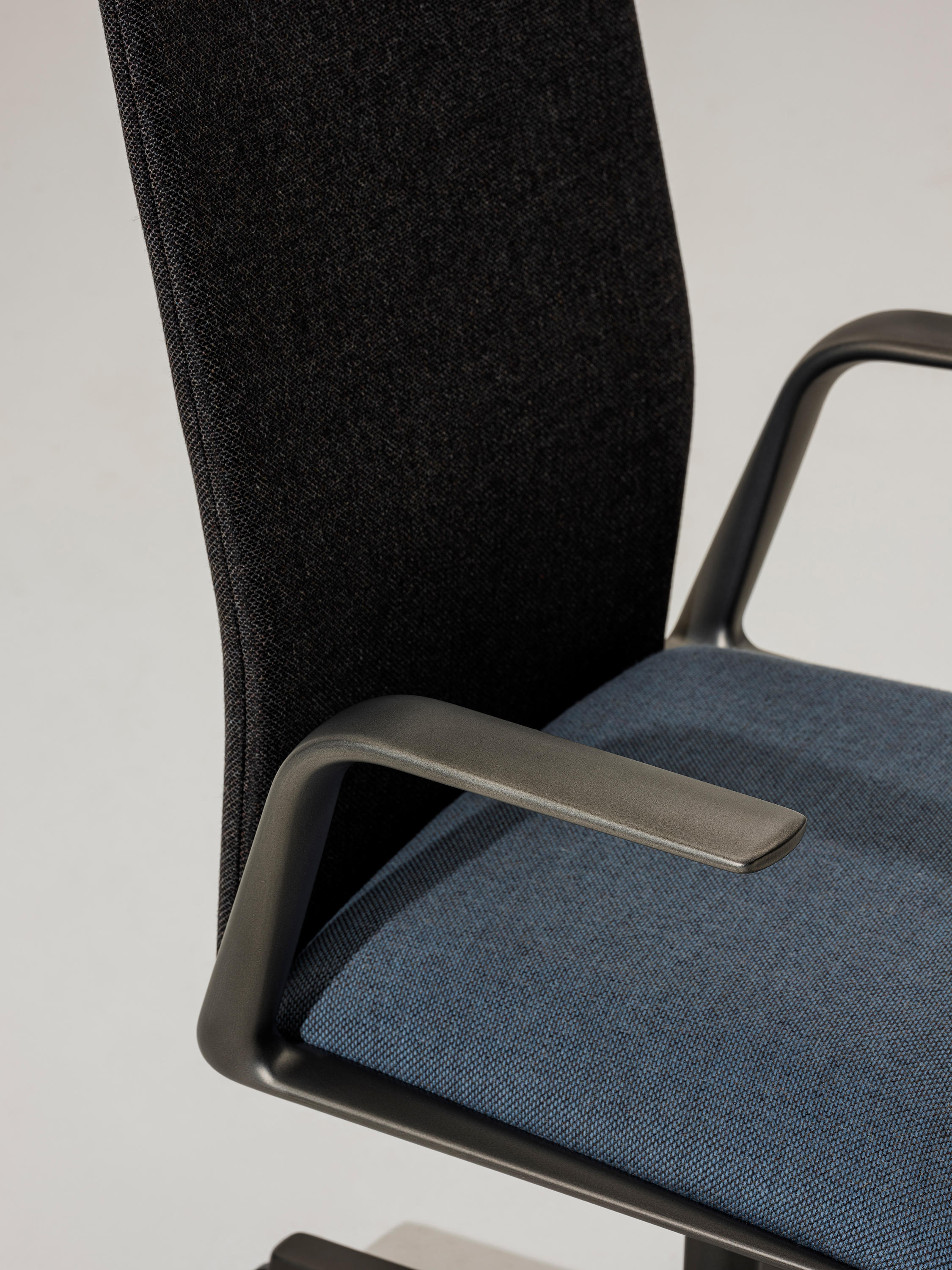 KINESIT - Chairs from Arper | Architonic