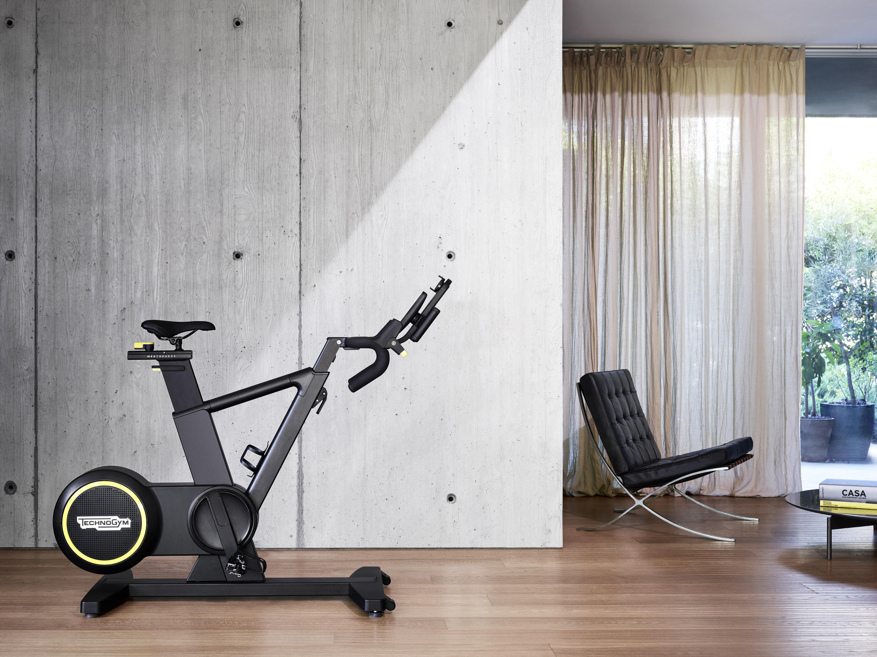 Home sports. SKILLBIKE Technogym. Technogym Bike personal. SKILLBIKE велотренажер. Technogym personal line.