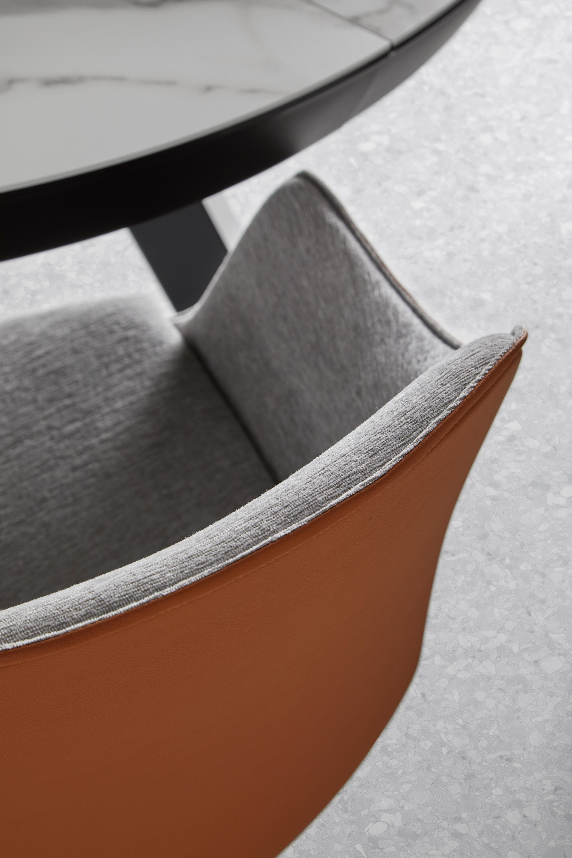 Kedua metal legs & designer furniture | Architonic