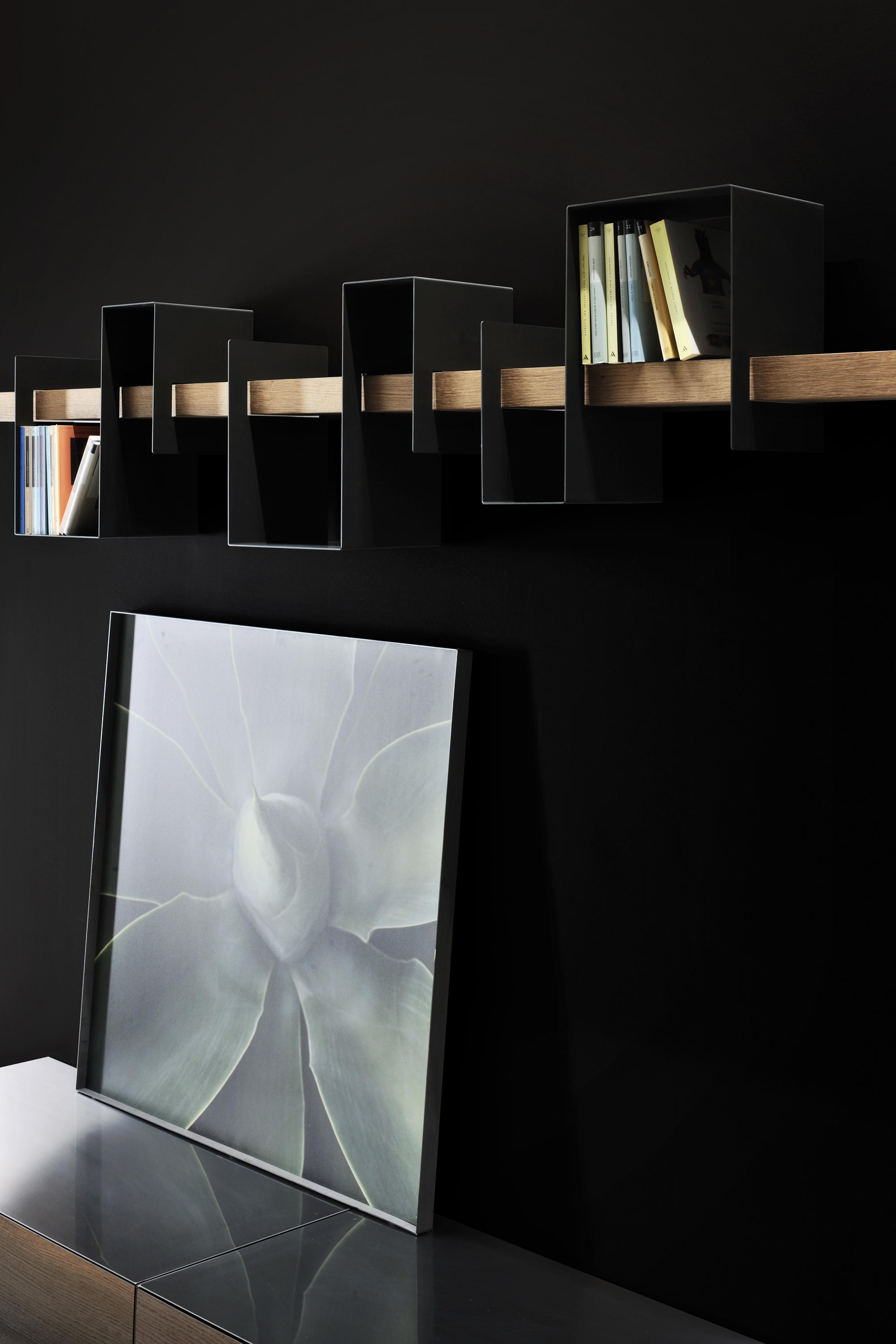 AGO & FILO - Shelving from Ronda design