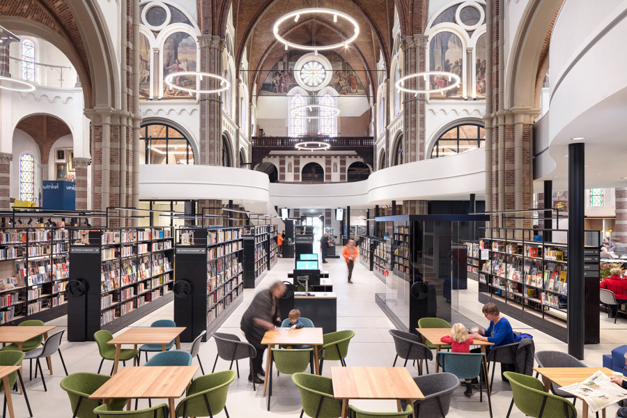 Library, museum and community centre ‘De Petrus’ di Molenaar&Bol&vanDillen Architects | Musei