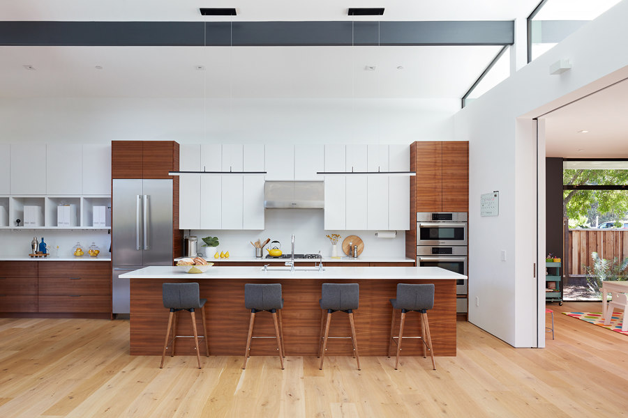 Los Altos New Residence von Klopf Architecture | Einfamilienhäuser