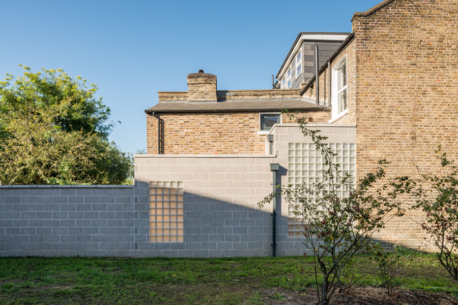 Block House de nimtim architects | Pièces d'habitation