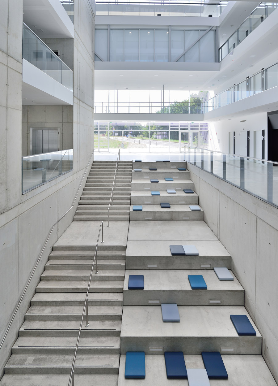 CT² Center for Teaching and Training, RWTH Aachen de slapa oberholz pszczulny | sop architekten | Immeubles de bureaux