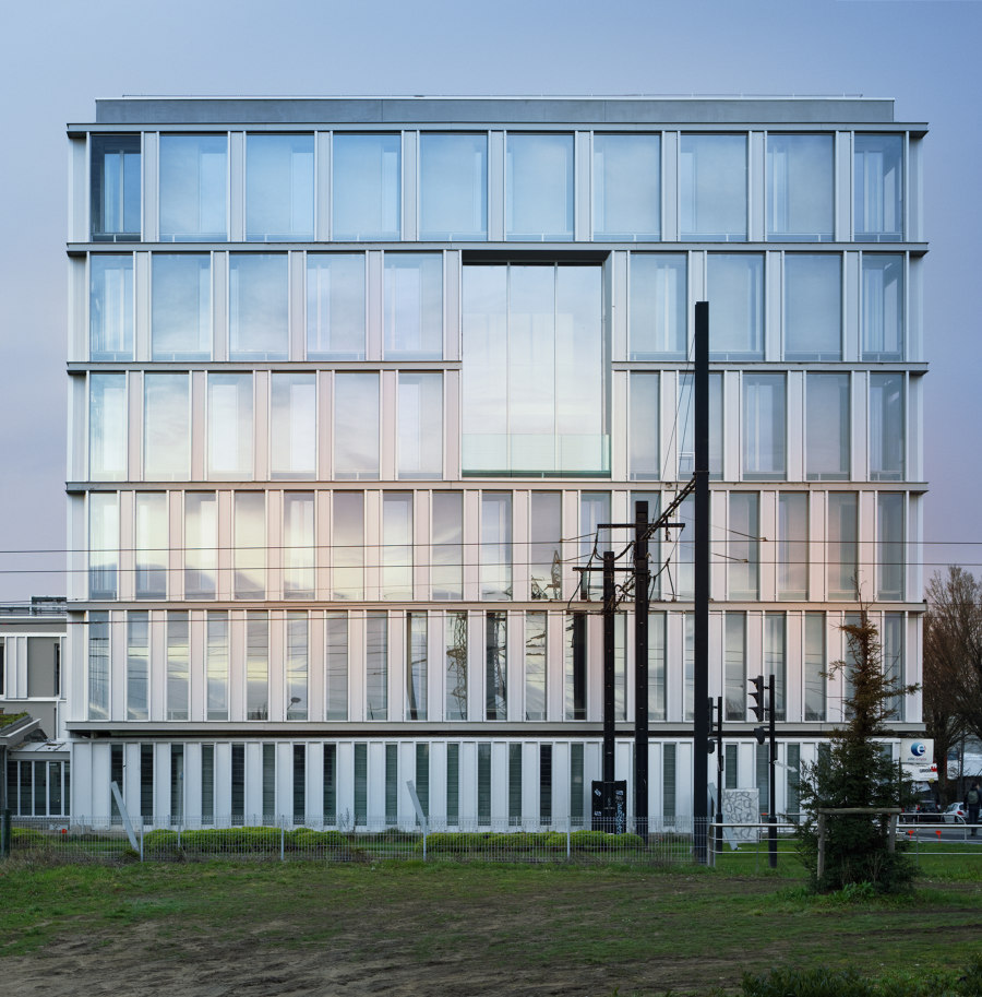 Nantes Haluchère von Thibaud Babled Architectes Urbanistes | Bürogebäude