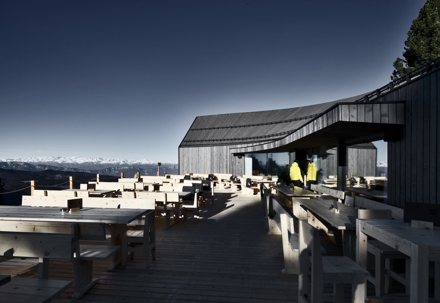 Oberholz Mountain Hut di Peter Pichler Architecture | Ristoranti