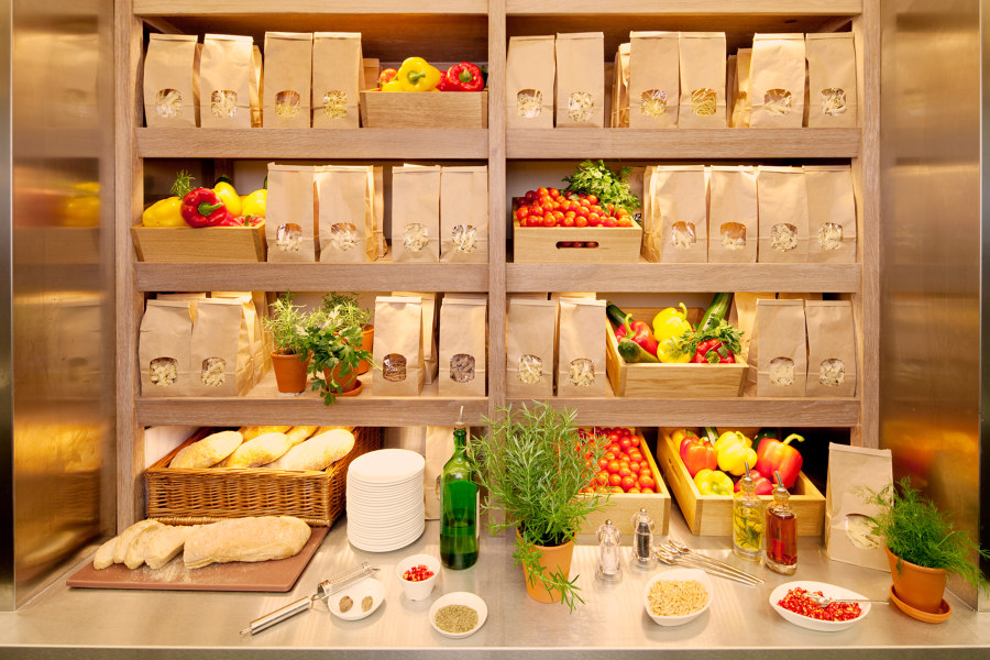 Food & Beverage retail system, Vapiano von Matteo Thun & Partners | Café-Interieurs