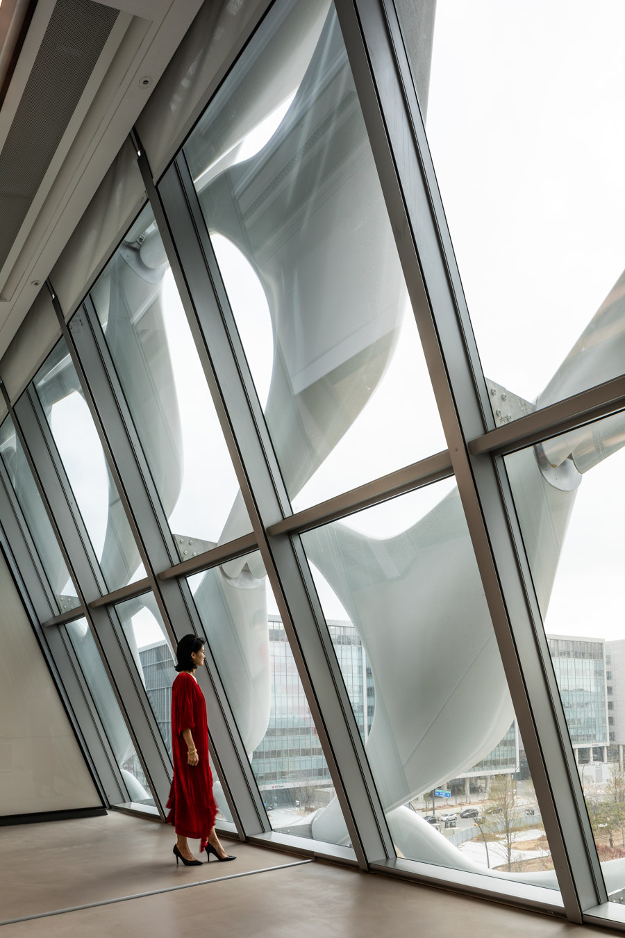 Kolon One & Only Tower di Morphosis Architects | Edifici per uffici