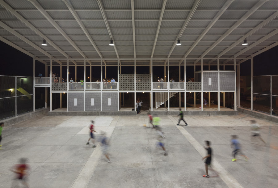 Court de Rozana Montiel Estudio de Arquitectura | Instalacione deportivas