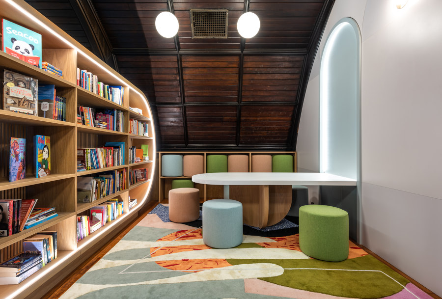 The Children’s Library at Concourse House de MICHAEL K CHEN ARCHITECTURE MKCA | Bibliotecas