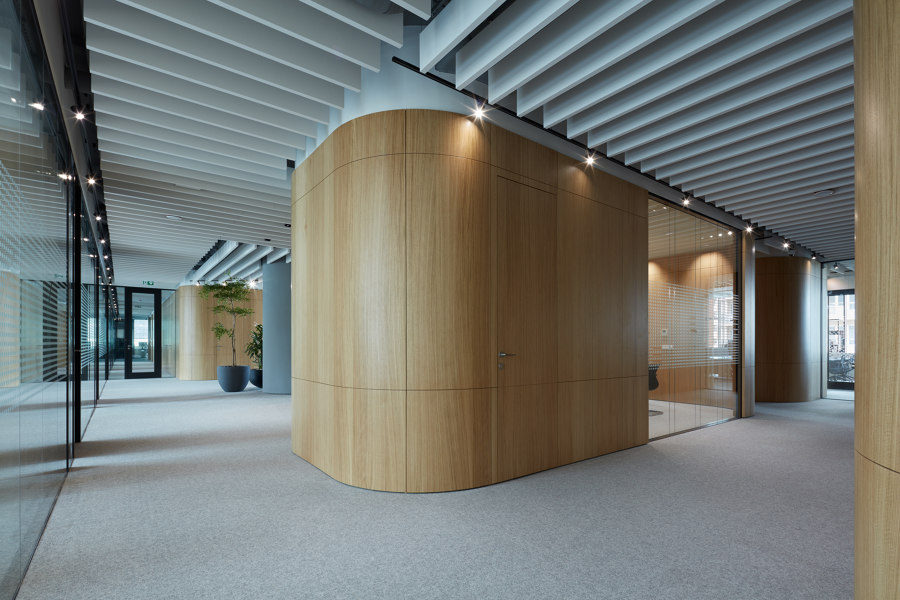 Lucron office de Čechvala Architects | Bureaux
