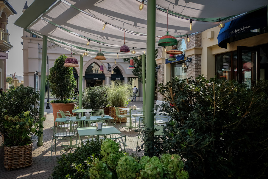 Fidenza Village von Vudafieri-Saverino Partners | Shoppingcenter