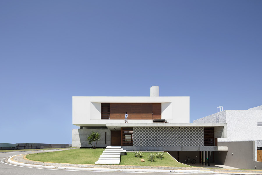 IF House by Martins Lucena Architects | Detached houses