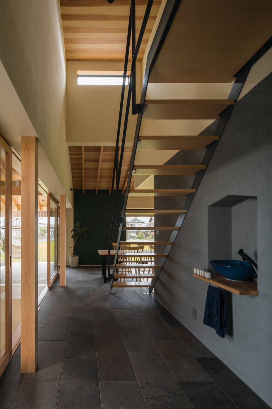 Terasho House von ALTS Design Office | Einfamilienhäuser