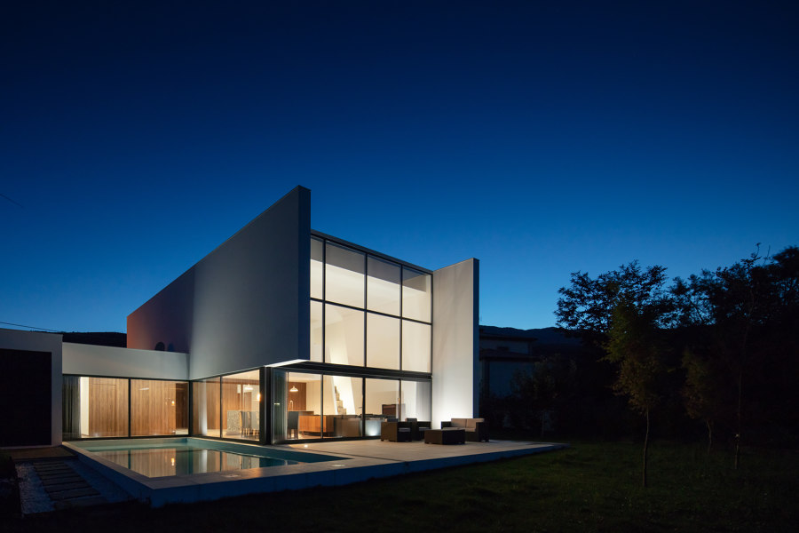 Gafarim House de Tiago do Vale Arquitectos | Maisons particulières