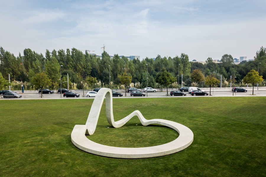 Loop by FAHR 021.3 | Sculptures