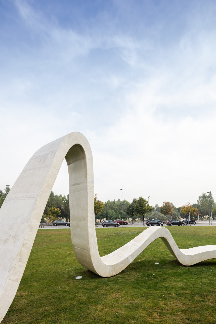 Loop by FAHR 021.3 | Sculptures