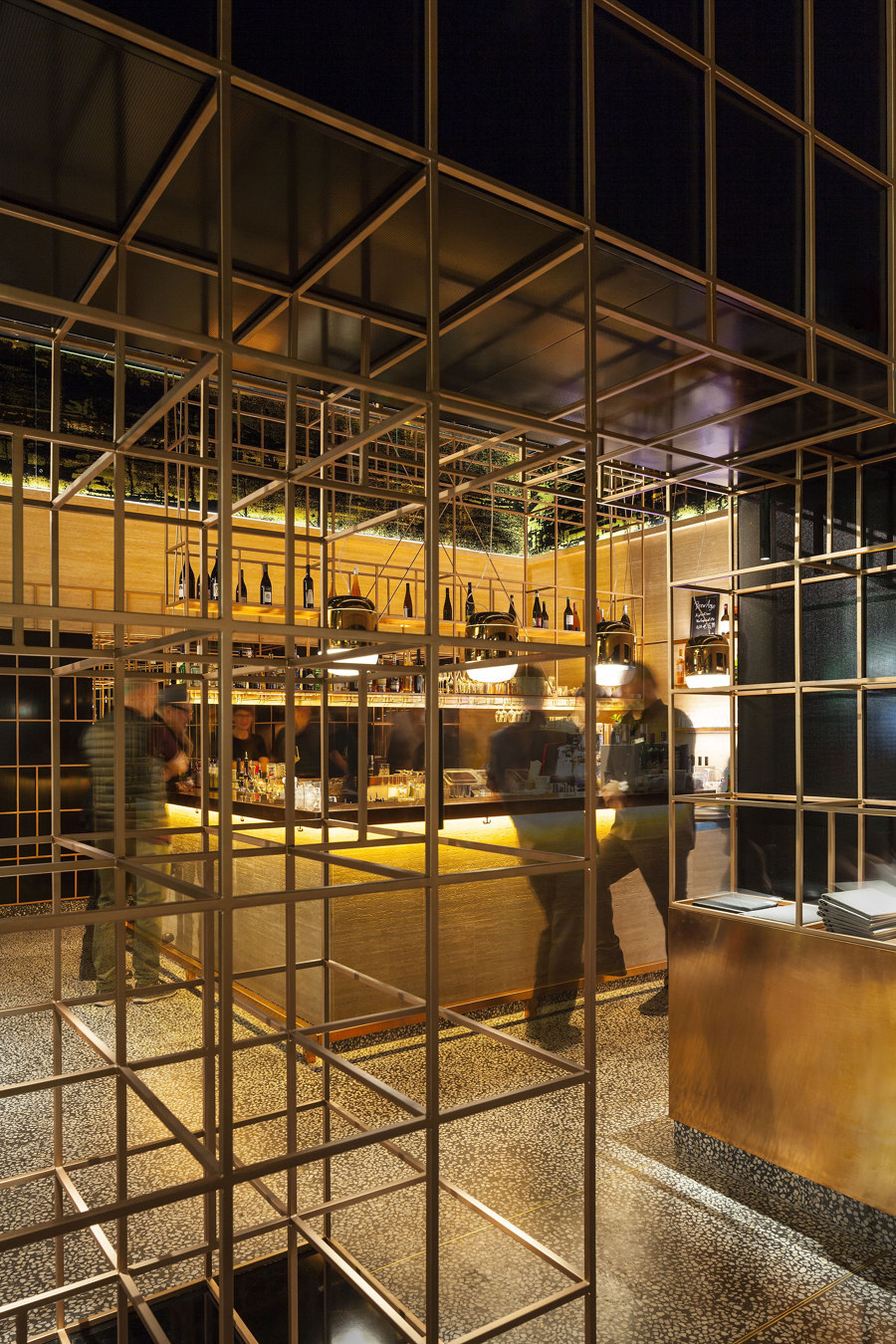 Hotel DAS TRIEST, PORTO Bar de BEHF Architects | Intérieurs de café
