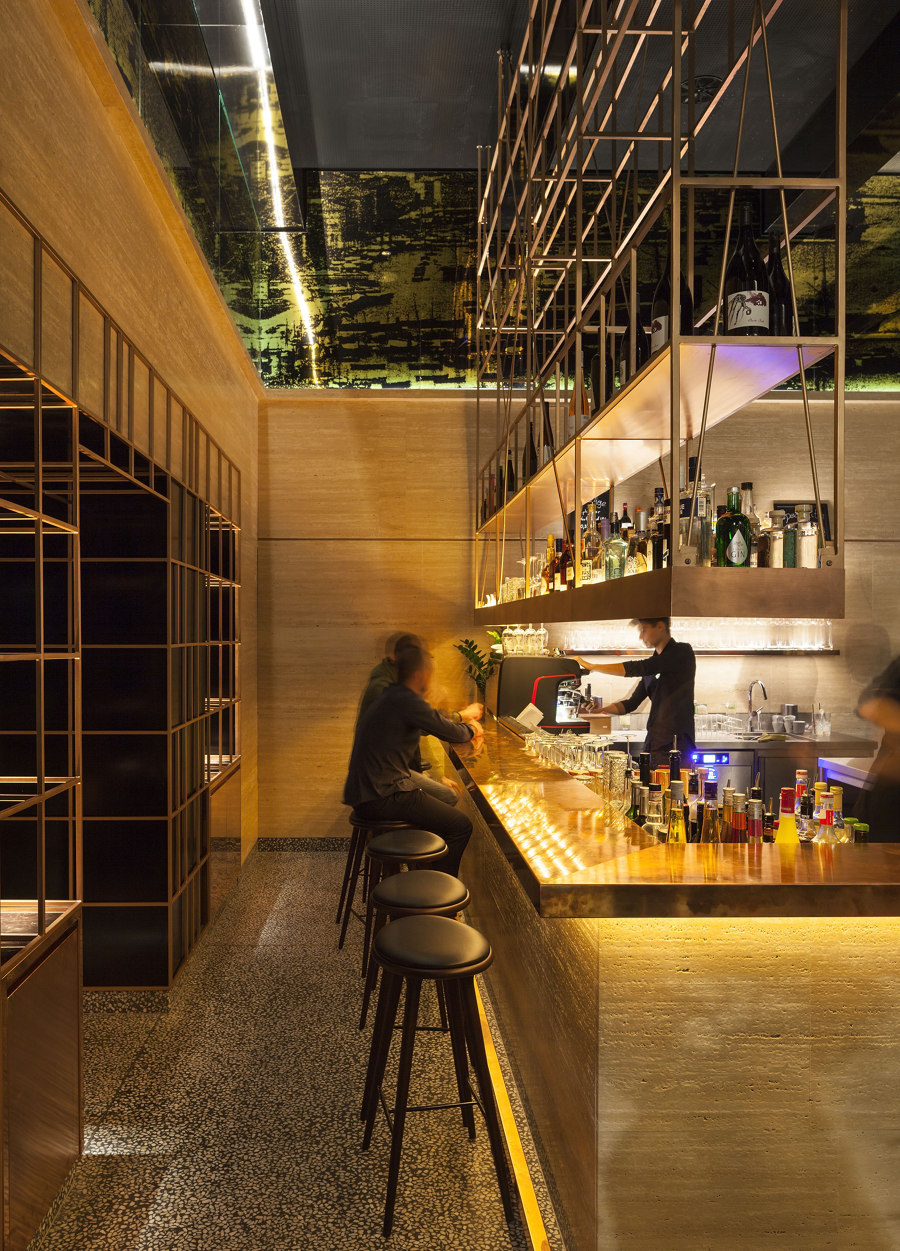 Hotel DAS TRIEST, PORTO Bar de BEHF Architects | Cafeterías - Interiores
