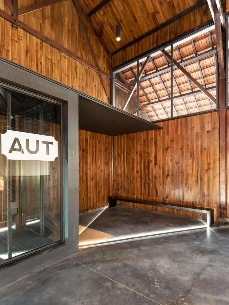 Tua Valley Interpretive Centre by Rosmaninho+Azevedo Architects | Railway stations