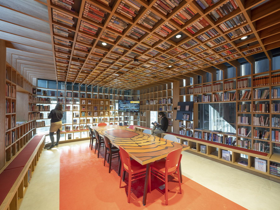 LocHal Library von Mecanoo | Büroräume