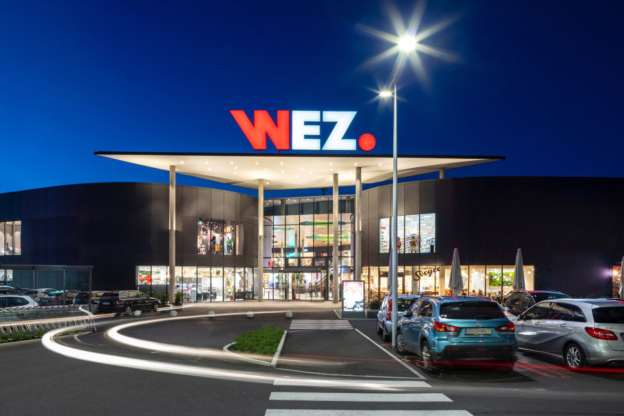 Shopping Mall WEZ de BEHF Architects | Intérieurs de magasin