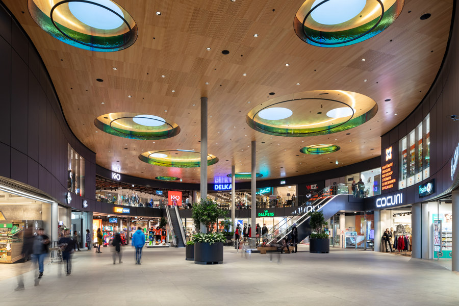 Shopping Mall WEZ by BEHF Architects | Shop interiors