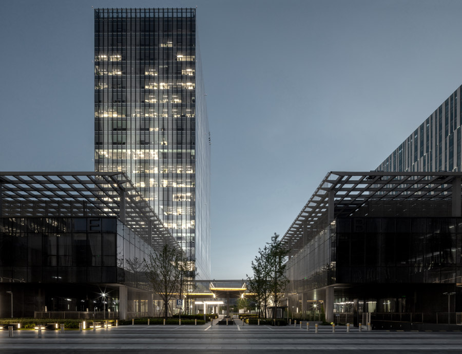 Qiantan District Towers, Lot 41 de FGP Atelier | Immeubles de bureaux