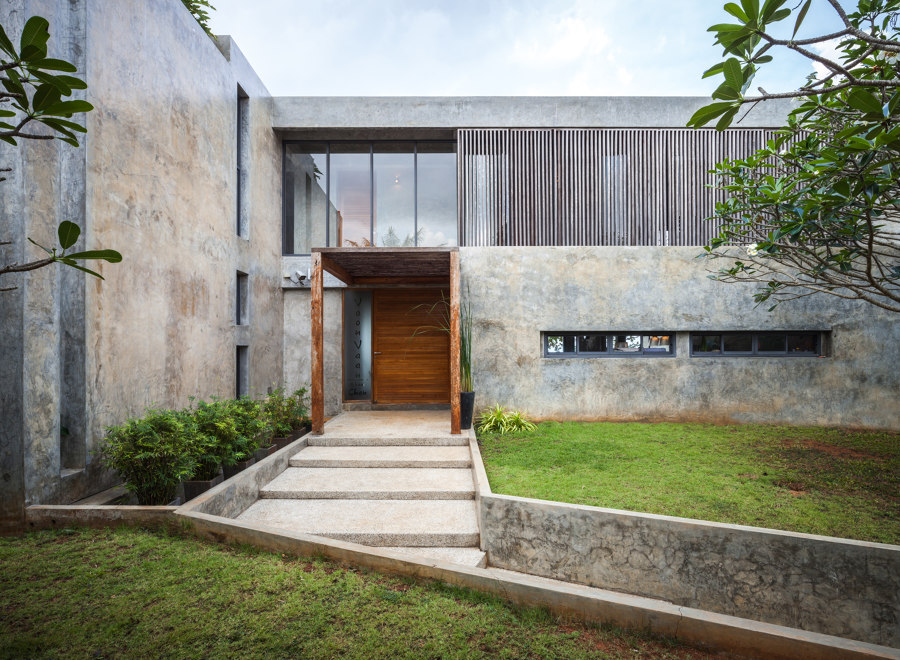 Baan Chan de JUNSEKINO Architect + Design | Casas Unifamiliares