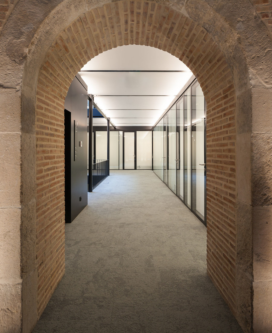 VdA - Vieira de Almeida von Openbook Arquitectura | Bürogebäude