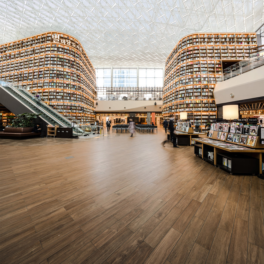 Starfield Library |  | Marca Corona