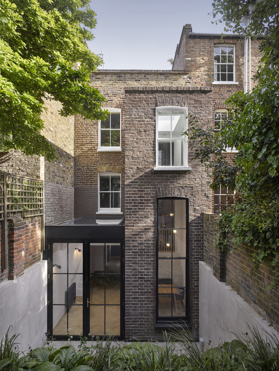Tower House by Dominic McKenzie Architects | Detached houses