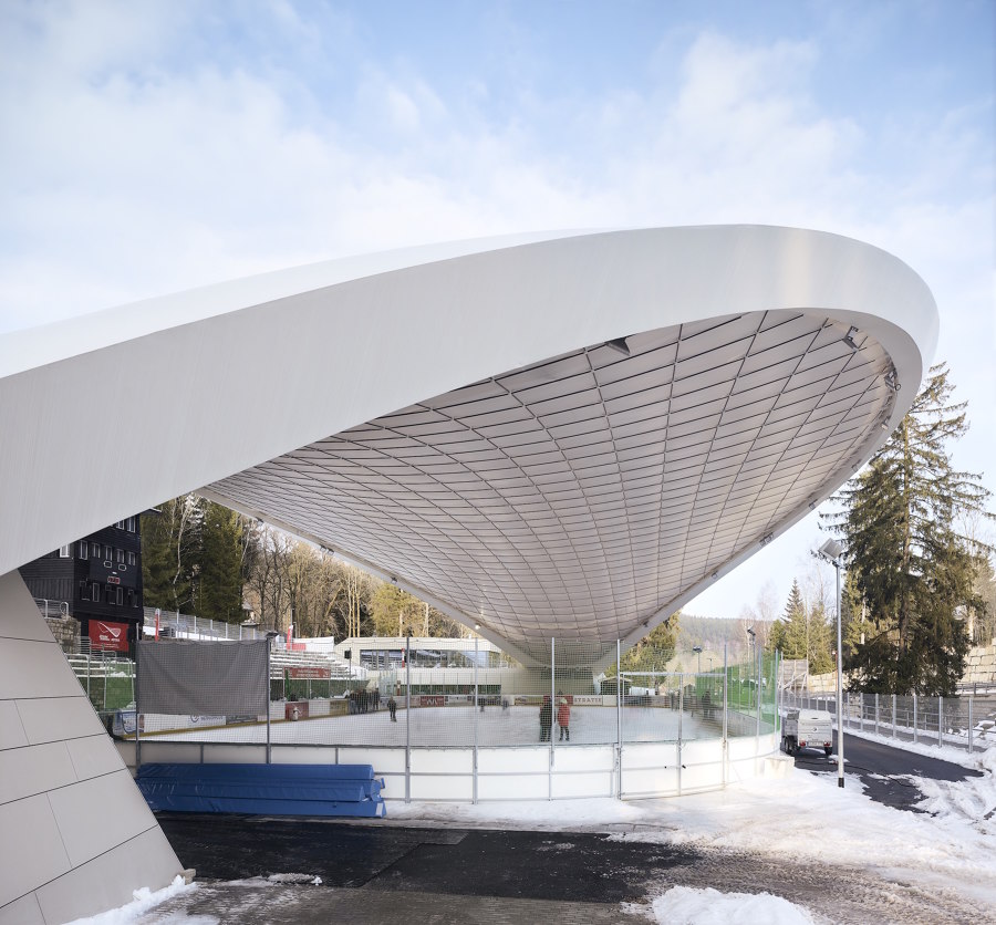 Ice Stadium “Arena Schierke” di Graft | Impianti sportivi