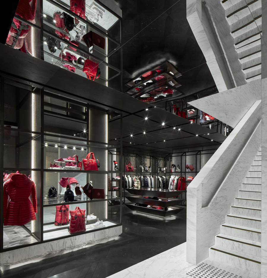 Moncler Singapore | Shop interiors | CURIOSITY