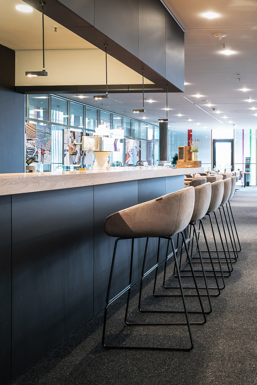 VIP-Lounge Stuttgart von IKONO | Herstellerreferenzen