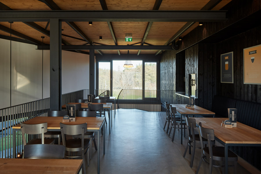 Hostivar H2 – Brewery with restaurant and bakery de ADR | Constructions industrielles