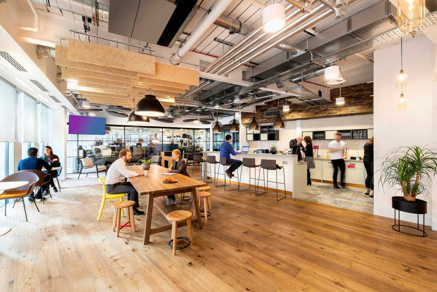 HB Reavis UK Headquarters di Evolution Design | Spazi ufficio