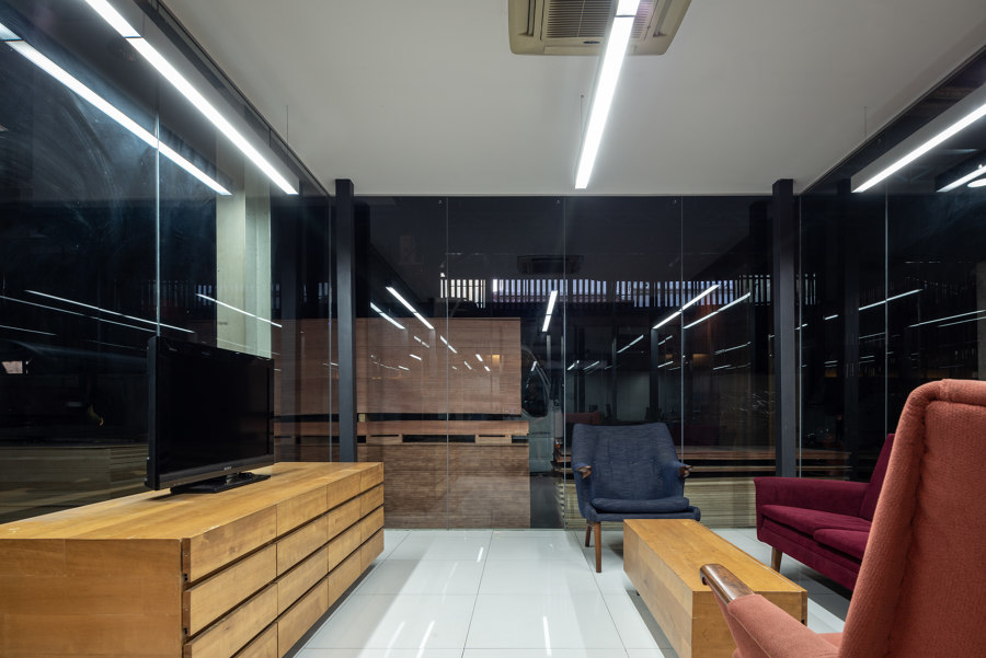 Paknam Office di Archimontage Design Fields Sophisticated | Edifici per uffici