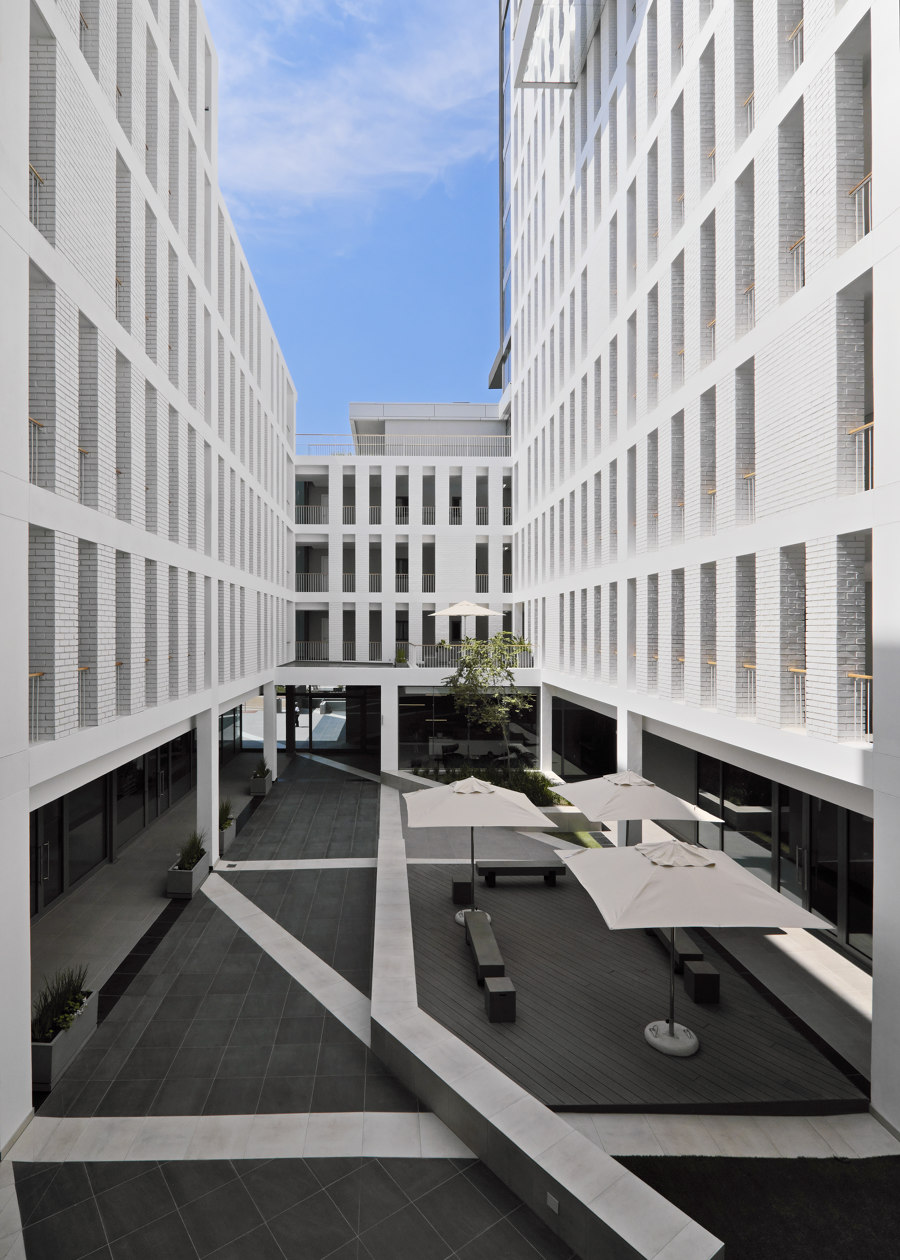 Axis by dhk | Office buildings