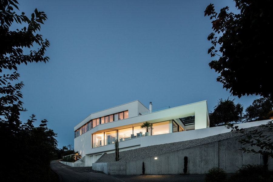 Villa Hulliger di Philipp Architekten | Case unifamiliari
