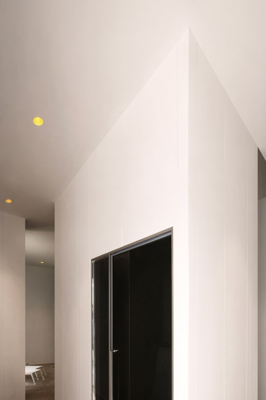 White Digger de Tomas Ghisellini Architects | Instalaciones Spa